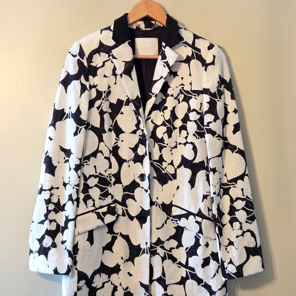 Hugo Boss Women's Floral Print Black And White Long Button Down Blazer Size 4 - Picture 3 of 11